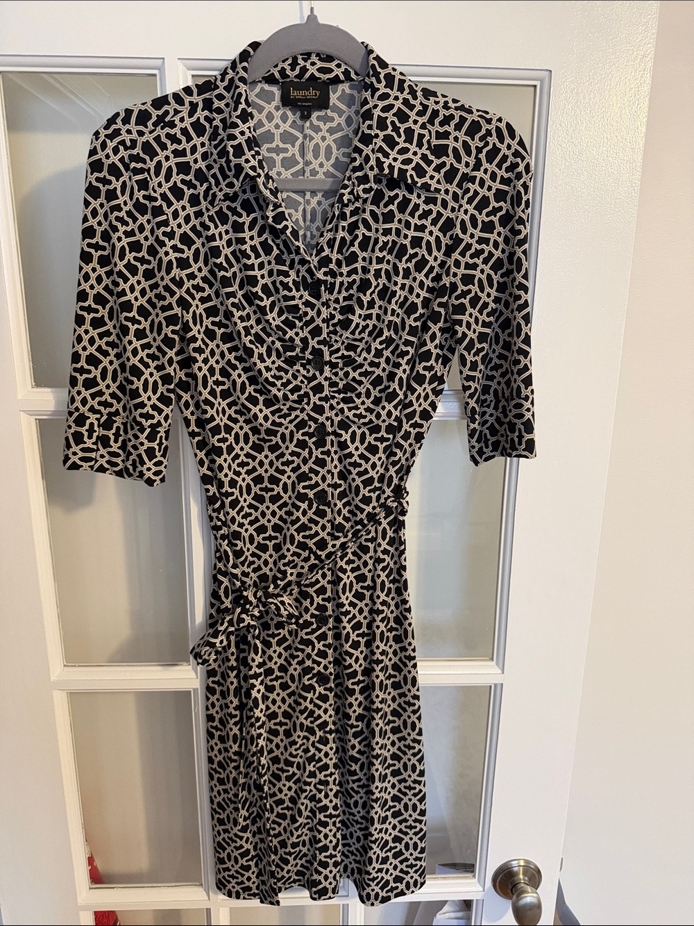 Laundry by Shelli Segal Black and Cream Geometric Wrap Dress